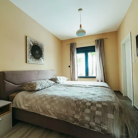 Vila Ctim290-luxury With Pool For 6+2 Persons *